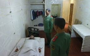 Is China Trying to Co-opt Ai Weiwei?