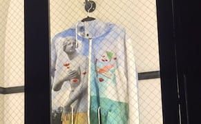 Use Your Phone, Animate Your Clothing