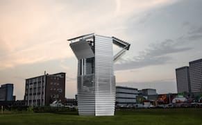 A 23-Foot-Tall Air Filter Is Turning Rotterdam's Smog into Jewelry