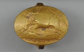 Archaeologists Discover 3,500-Year-Old "Griffin Warrior" Tomb Full of Treasures