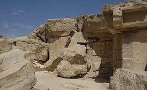 Looters Kill Two Guards at Ancient Egyptian Necropolis