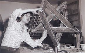 A Portrait of an Iranian Artist Who Went Home After 25 Years in Exile