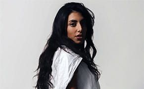 This Coat for Syrian Refugees Can Also Serve as a Sleeping Bag or Tent