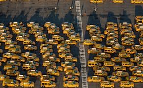 From a Helicopter, a Photographer Finds Novel Angles on NYC