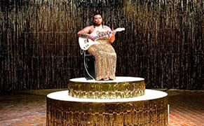 Lessons in Looking from a Ragnar Kjartansson Performance