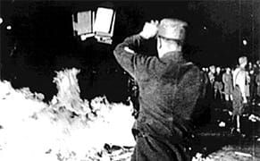 In ‘Transparent,’ the Dangers of Apathy in Weimar Germany’s Queer Culture