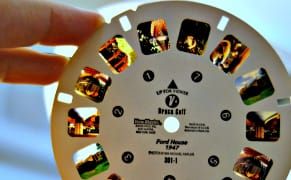 Using a Retro View-Master to See Modernist Architecture in 3D
