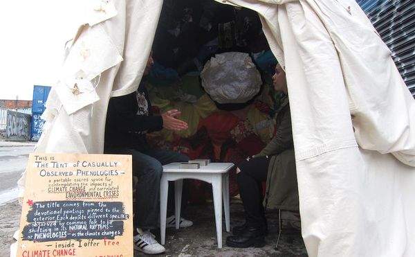 How a Tarot Reading Helped Me Talk About Climate Change