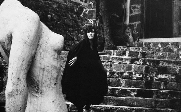 A Forgotten 20th-Century Photographer Who Folded Her Work into the Fabric of Life