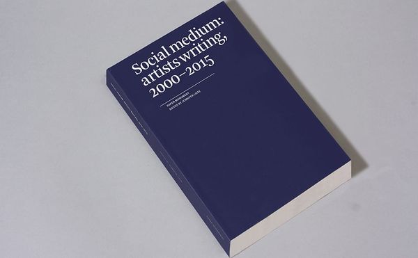 Parsing a Would-Be Canon of Recent Artists' Writings