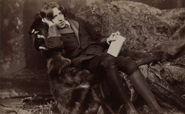 Napoleon Sarony, “Portrait of Oscar Wilde #15” (1882) (© Library of Congress, Washington)