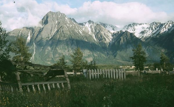 The Snapshots of a Globe-trotting Geographer Before Globalization