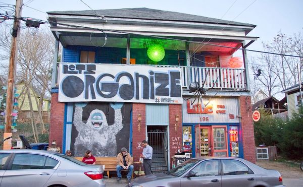 Artists Coordinate a Banner Drop Against Hate for Inauguration Weekend