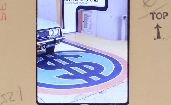 Thousands of 1960s Architecture Slides Go on View at LAXART