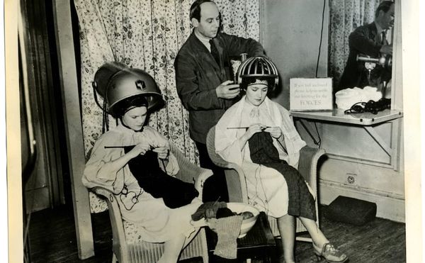 100 Years of People Knitting