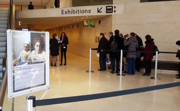 Louvre Security Staff Threaten To Strike as Blockbuster Vermeer Show Causes Disarray