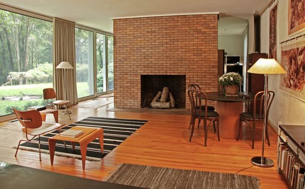 Philip Johnson’s First House Needs a New Owner