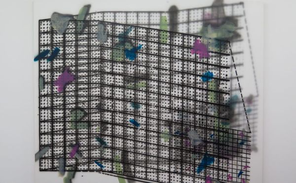 Paintings that Become More Dynamic When Viewed Through a Screen