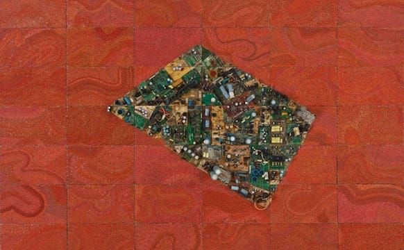 Art That’s Too Lovely to Make Its Politics Convincing