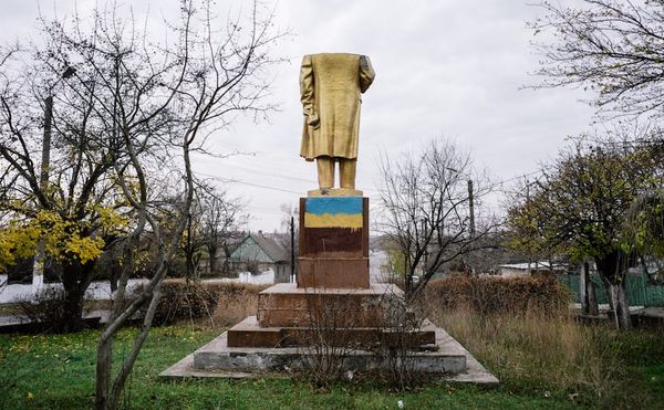 Looking for Traces of Lenin in Ukraine