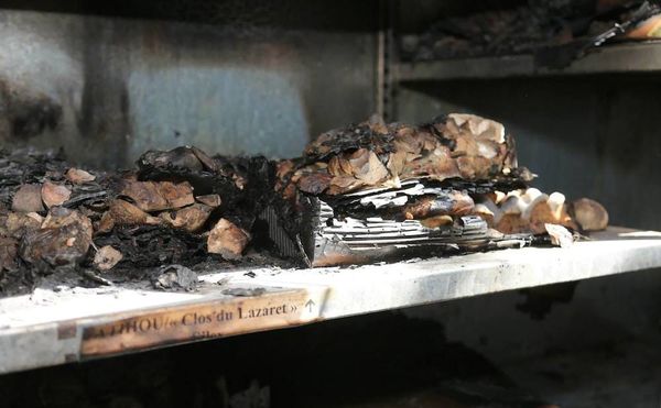 Remnants of works destroyed by a fire in the storage building of the Musée de Tatihou (photo ©DDAGUIER-CD50, courtesy Conseil