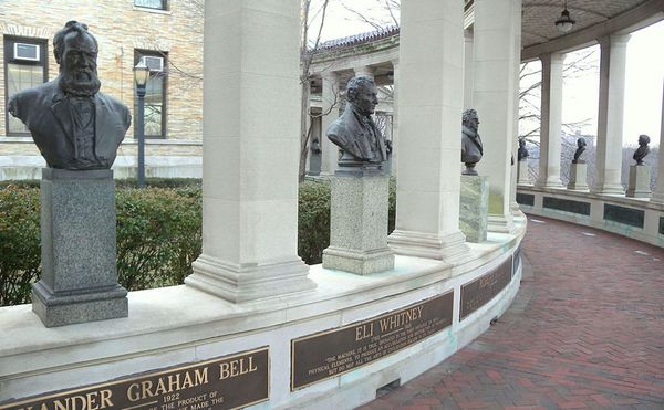 From the Bronx to Brooklyn, Confederate Symbols Come Down Across New York City