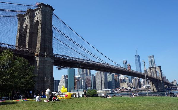 Let Other Visitors' Stories Guide You Through Brooklyn Bridge Park
