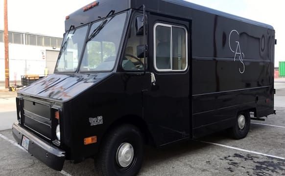 Gas, a New Gallery Inside a Truck, Parks Itself in LA