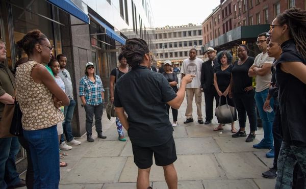 A New York Walking Tour Uncovers Hidden Histories of Slavery and Struggle
