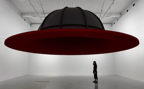 Anish Kapoor, "At the Edge of the World II" (1998) (photo by Jack Hems , © Anish Kapoor, courtesy Lisson Gallery)