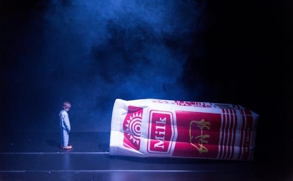 An Ethereal Performance Unravels Like a Pop-Up Book on Stage