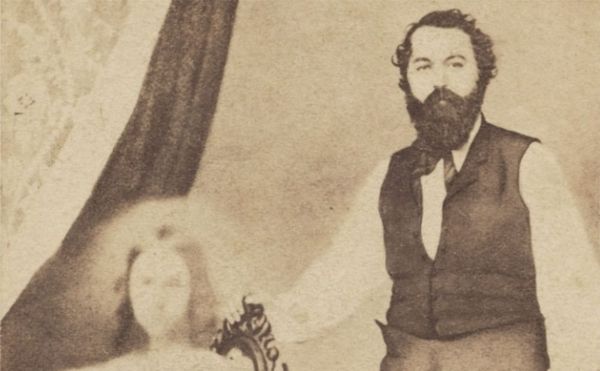 The Enterprising Illusionists of 19th-Century Spirit Photography