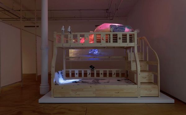 A Mother-Child Bunk Bed Becomes a Symbol of Commodification