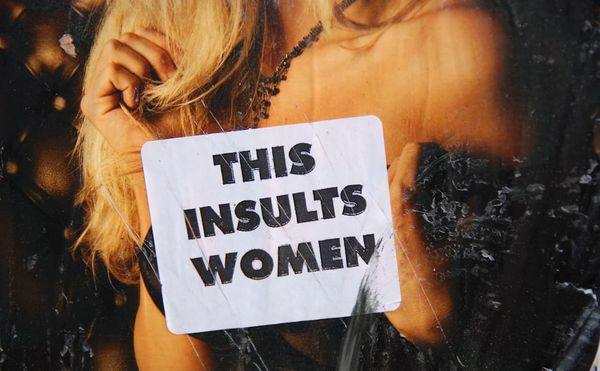 Prominent Artists and Art Workers Demand Artforum Boycott to Avoid Lining the "Pockets of an Abuser"