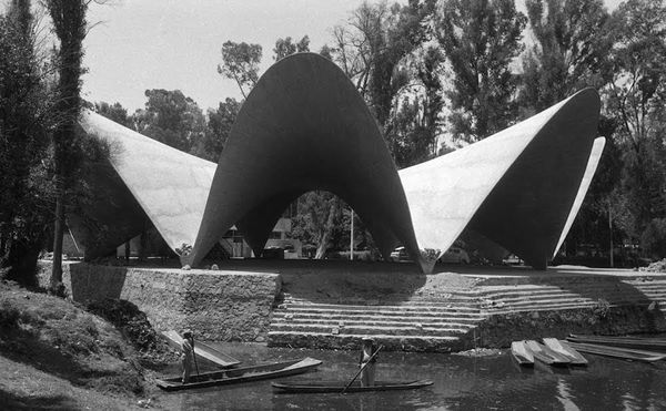 The Curving Concrete Poetry of a Daring Experimental Architect