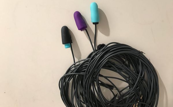 A Performance Imagines the Vagina as a "Third Ear"