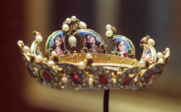 The Opulent and Cosmopolitan Legacy of Iran's Qajar Dynasty