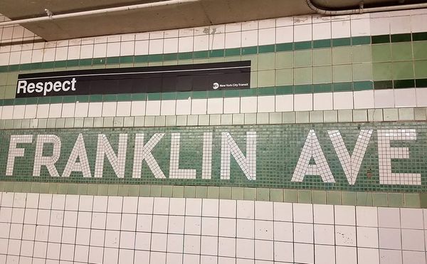 NYC Subway Honors Aretha Franklin with Sign of “Respect”