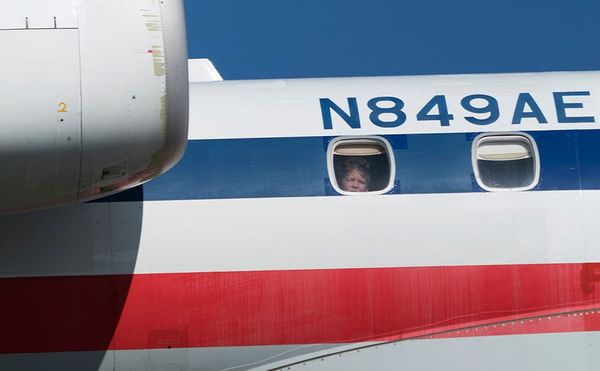 Photographing the Daily Roar of Life on a New York City Flight Path