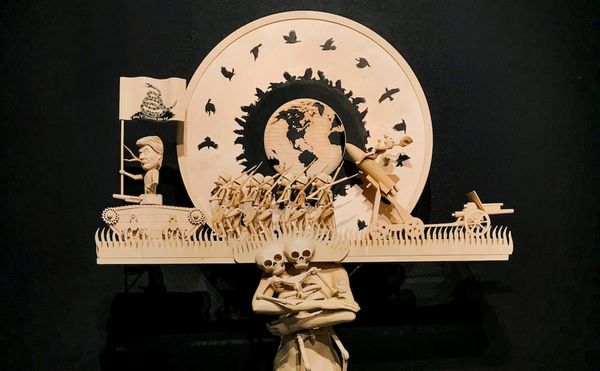 A Sculptor Conjures Up a Parade for the American Midterm Elections