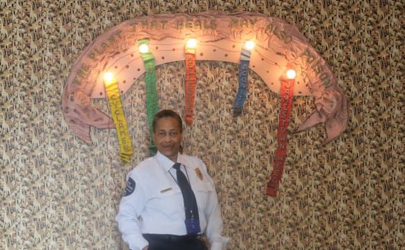 At the ICA Philadelphia, Visitors Seek the Insights of a Beloved Security Guard