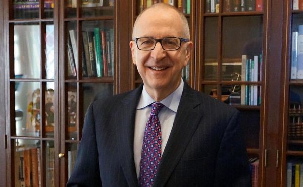 Smithsonian Secretary David Skorton Resigns After Raising $2 Billion for the Institution