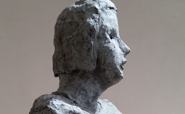 Elise Siegel and Her Inscrutable Heads