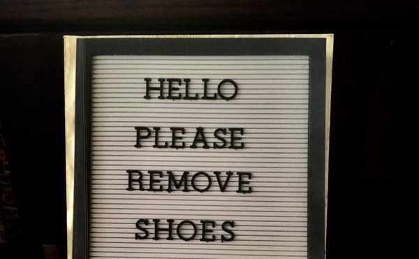 A Writer's Choice to Be Borderline Invisible