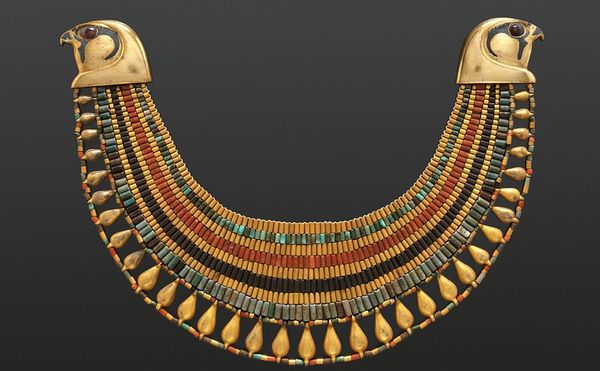 The History of Jewelry, from Ancient Mesopotamia to Today