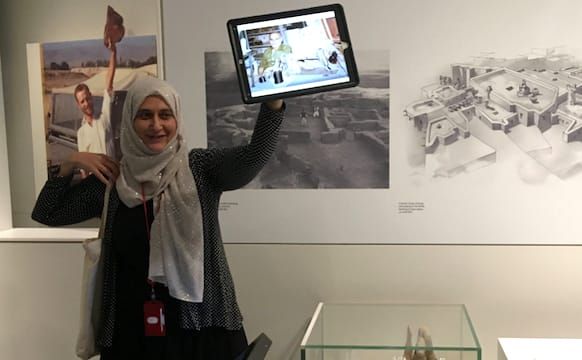 Refugees Connect Their Personal Stories with a Museum’s Ancient Artifacts