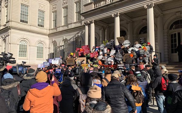 Amazon Accused of Artwashing HQ2 Negotiations in Activist Petition