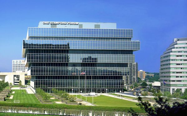 Sacklers and Purdue Pharma Pay $270 Million to Settle Oklahoma Opioid Lawsuit [UPDATED]