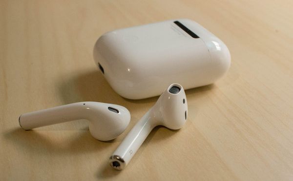 Artists Hired by Apple Are Being Paid in AirPods and Apple Watches
