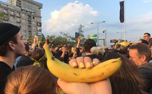 Hundreds of Protesters Wielded Bananas After a Polish Museum Censored Feminist Artworks